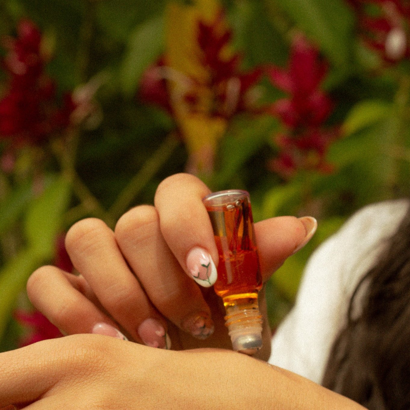 Conjunto de diosa: cacao, rosa blanca, miel y ámbar.